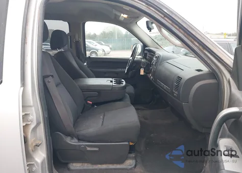 2010 Chevrolet Silverado 1500 Lt z USA, uszkodzony, nr VIN 3GCRKSE33AG145952